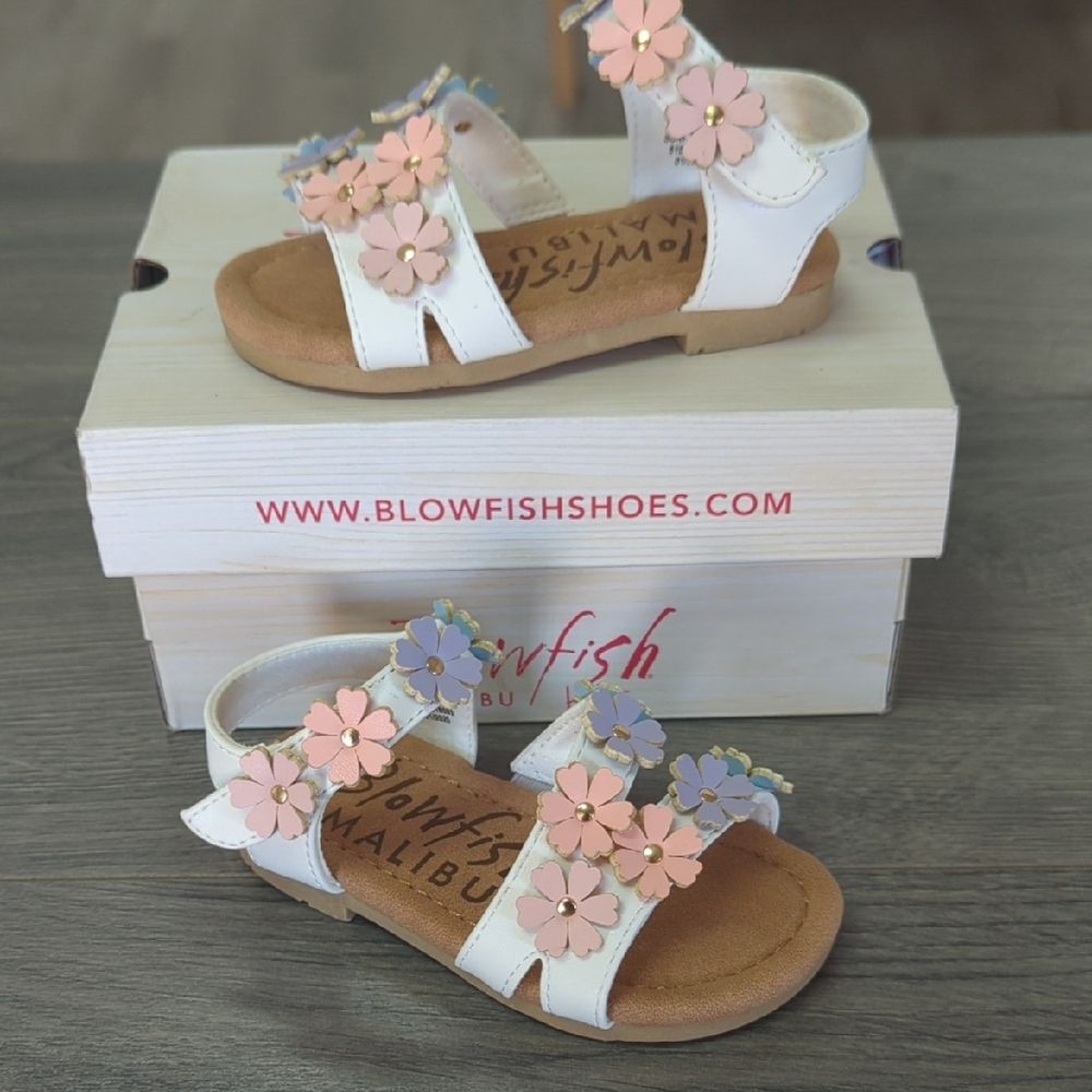 Blowfish Girl Sunflower Sandals Size 5